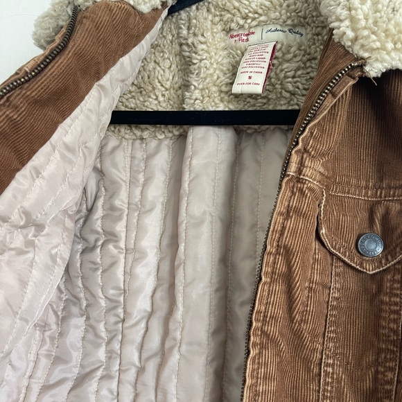 Vintage Abercrombie Brown Sherpa-Lined Jacket - Picture 3 of 5